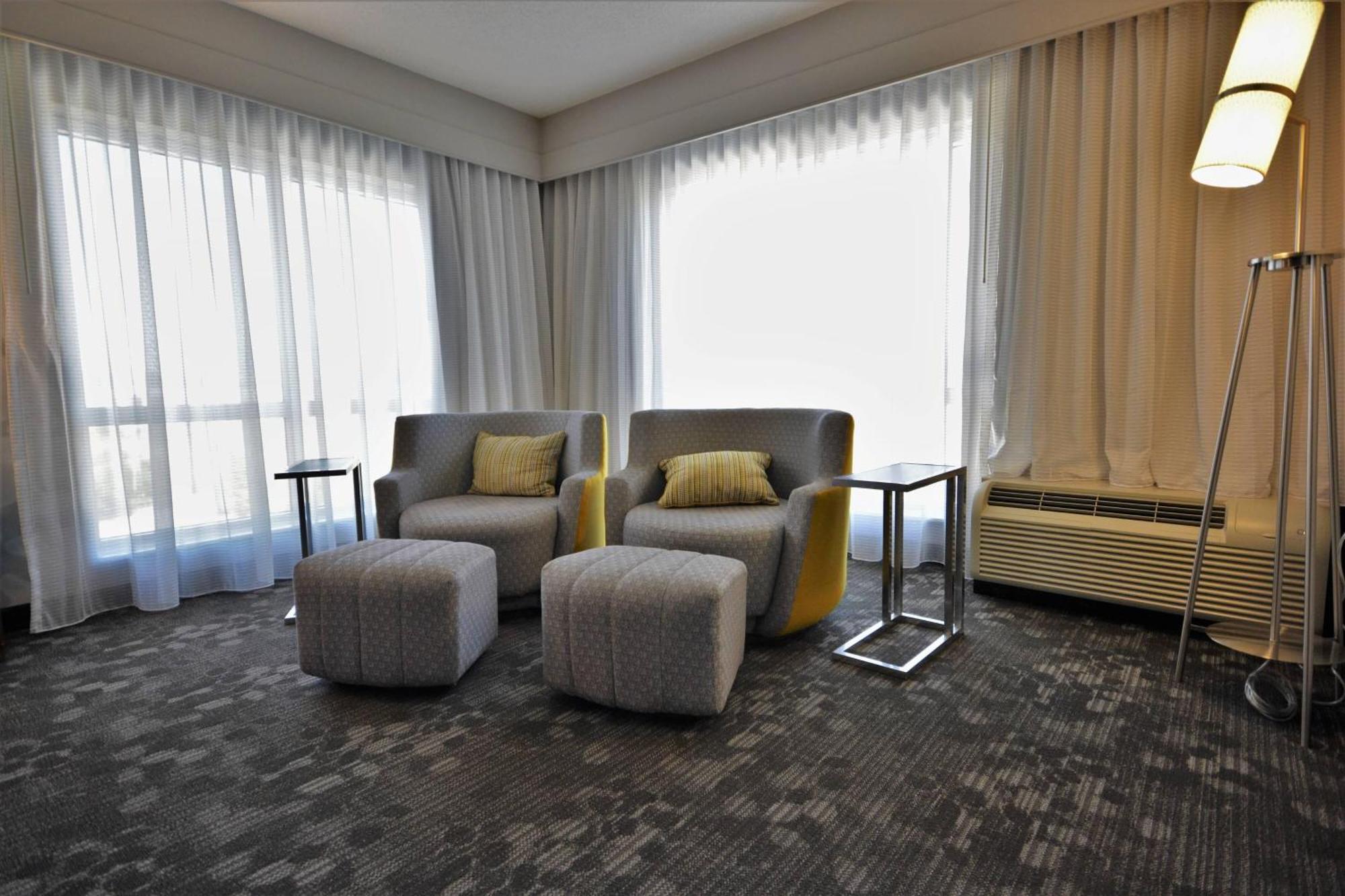 Courtyard By Marriott Asheville Airport Fletcher Extérieur photo