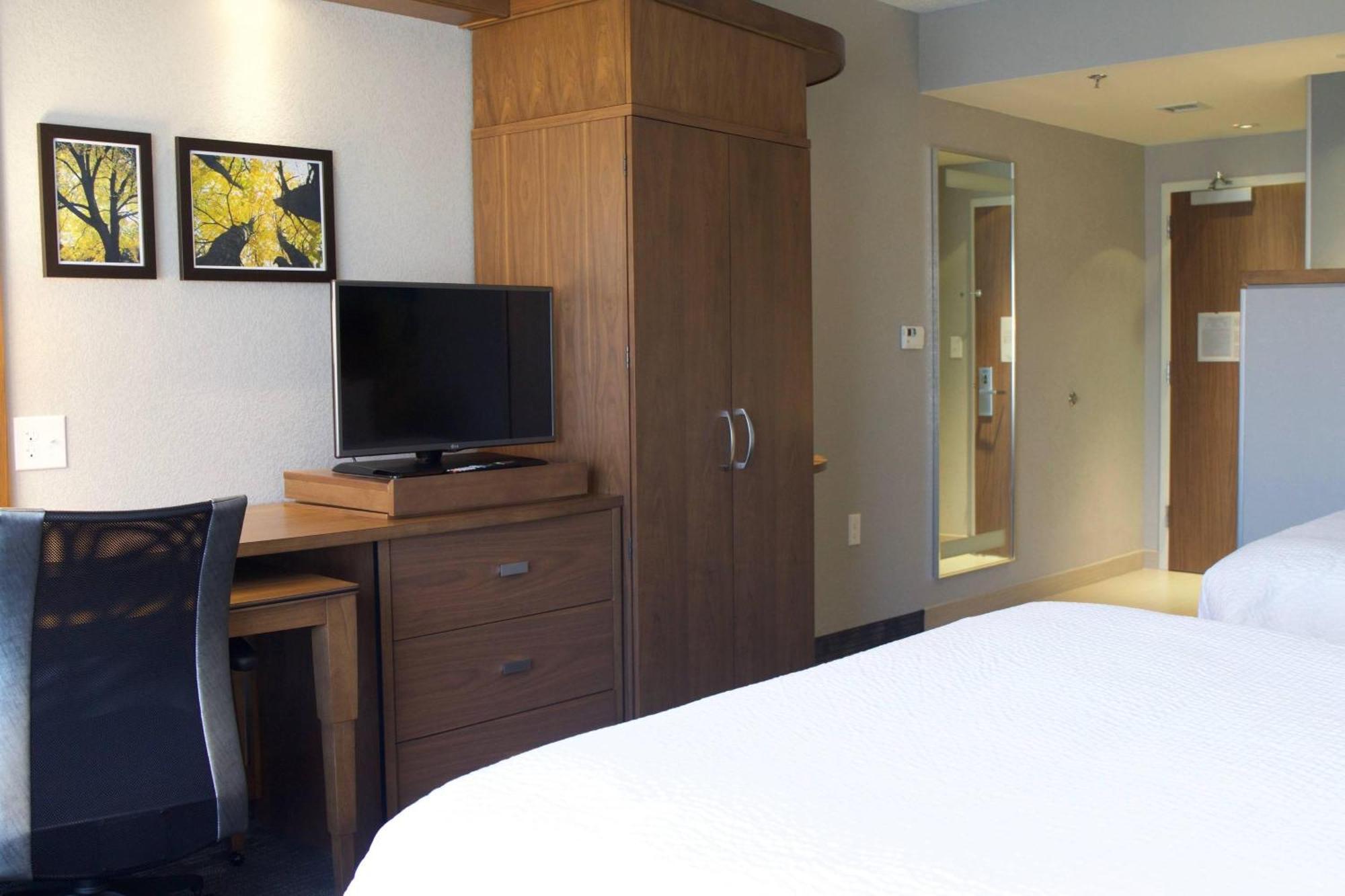 Courtyard By Marriott Asheville Airport Fletcher Extérieur photo