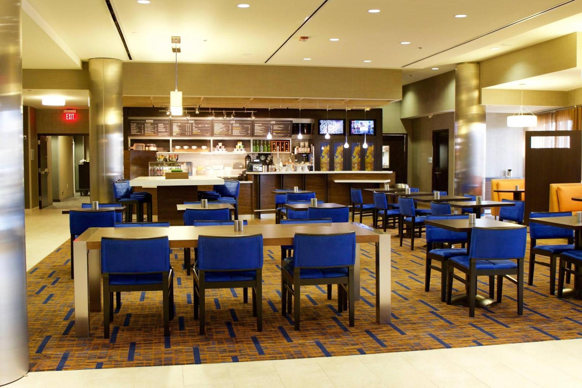Courtyard By Marriott Asheville Airport Fletcher Extérieur photo