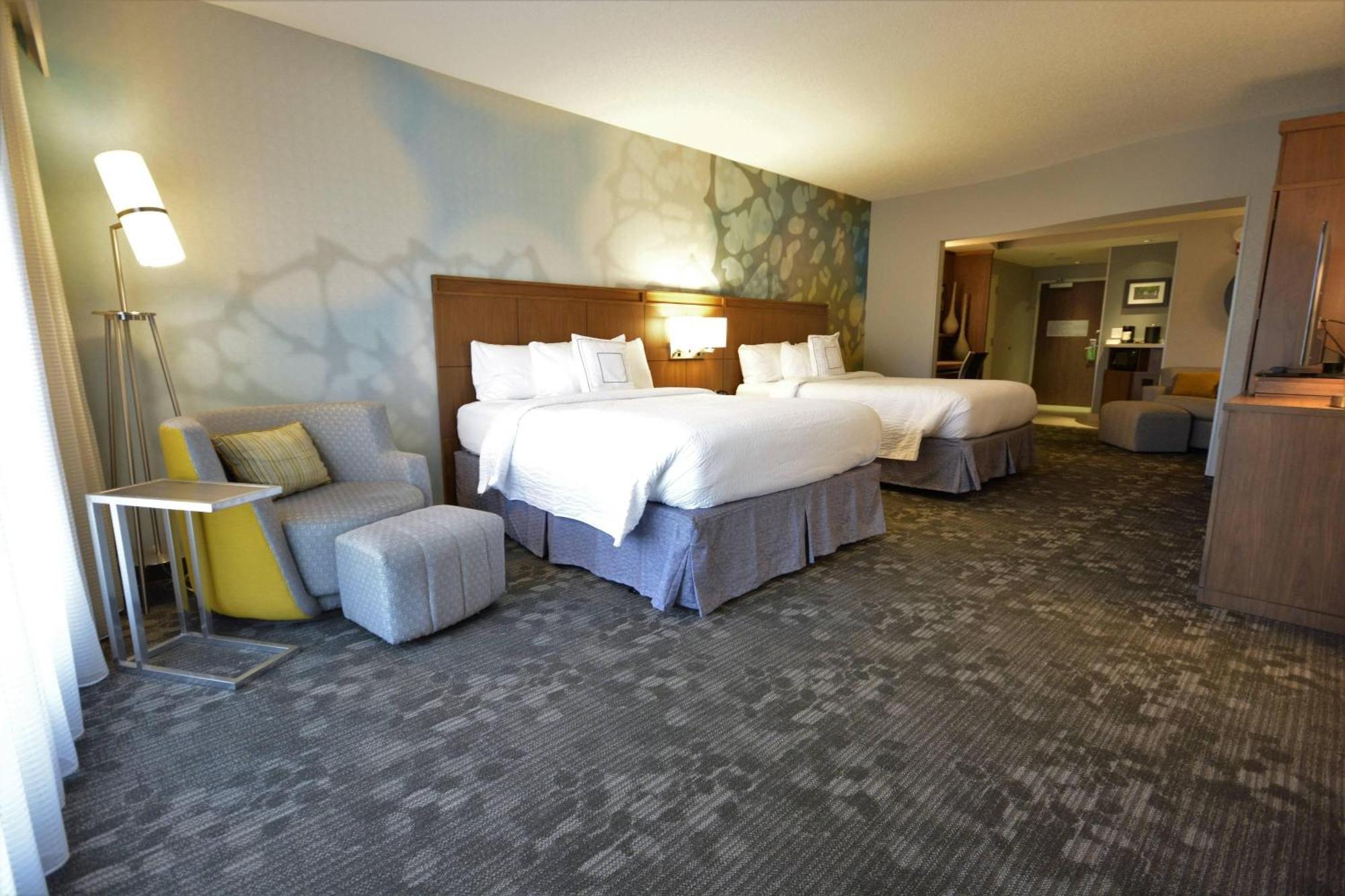 Courtyard By Marriott Asheville Airport Fletcher Extérieur photo