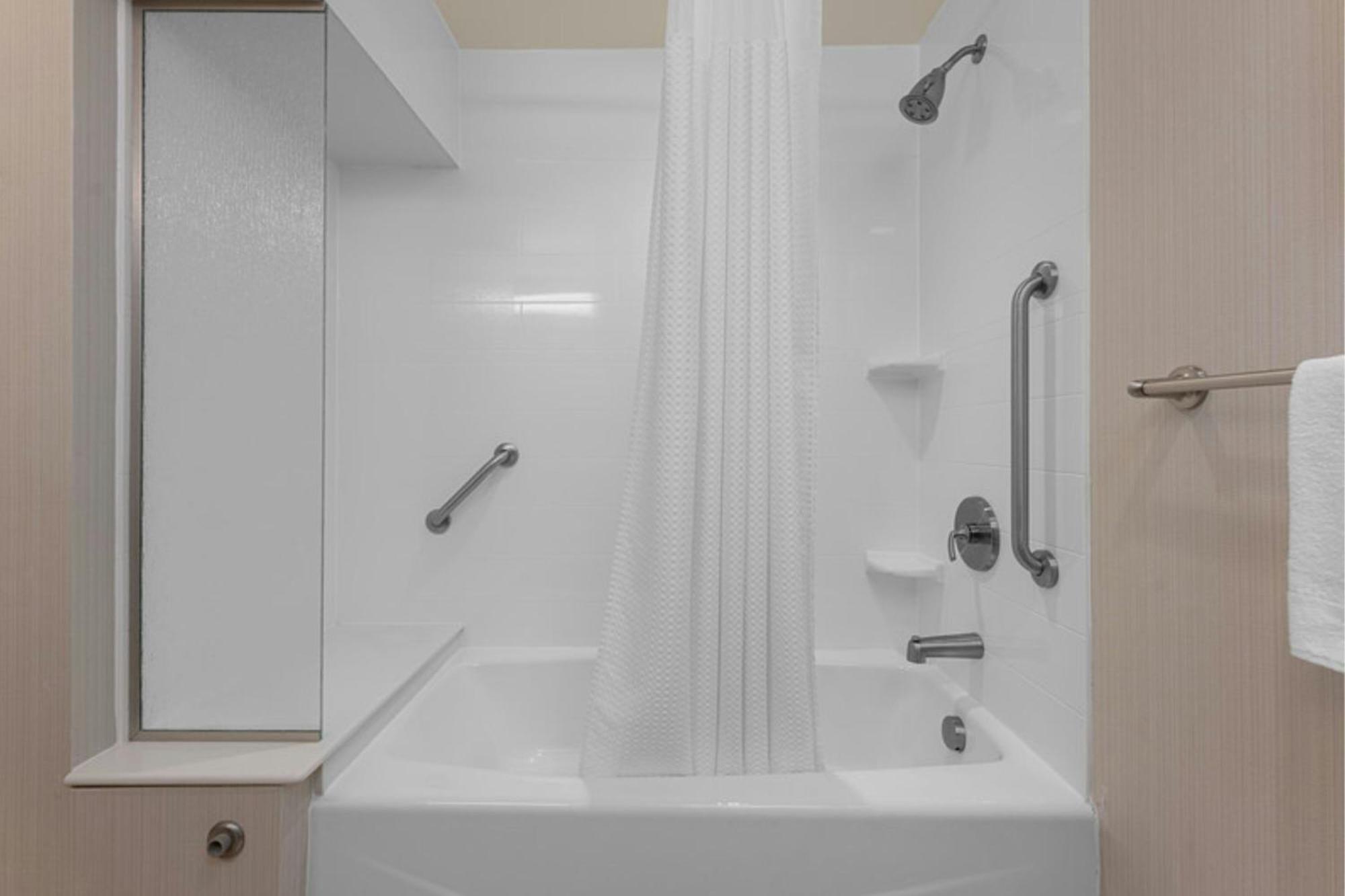 Courtyard By Marriott Asheville Airport Fletcher Extérieur photo