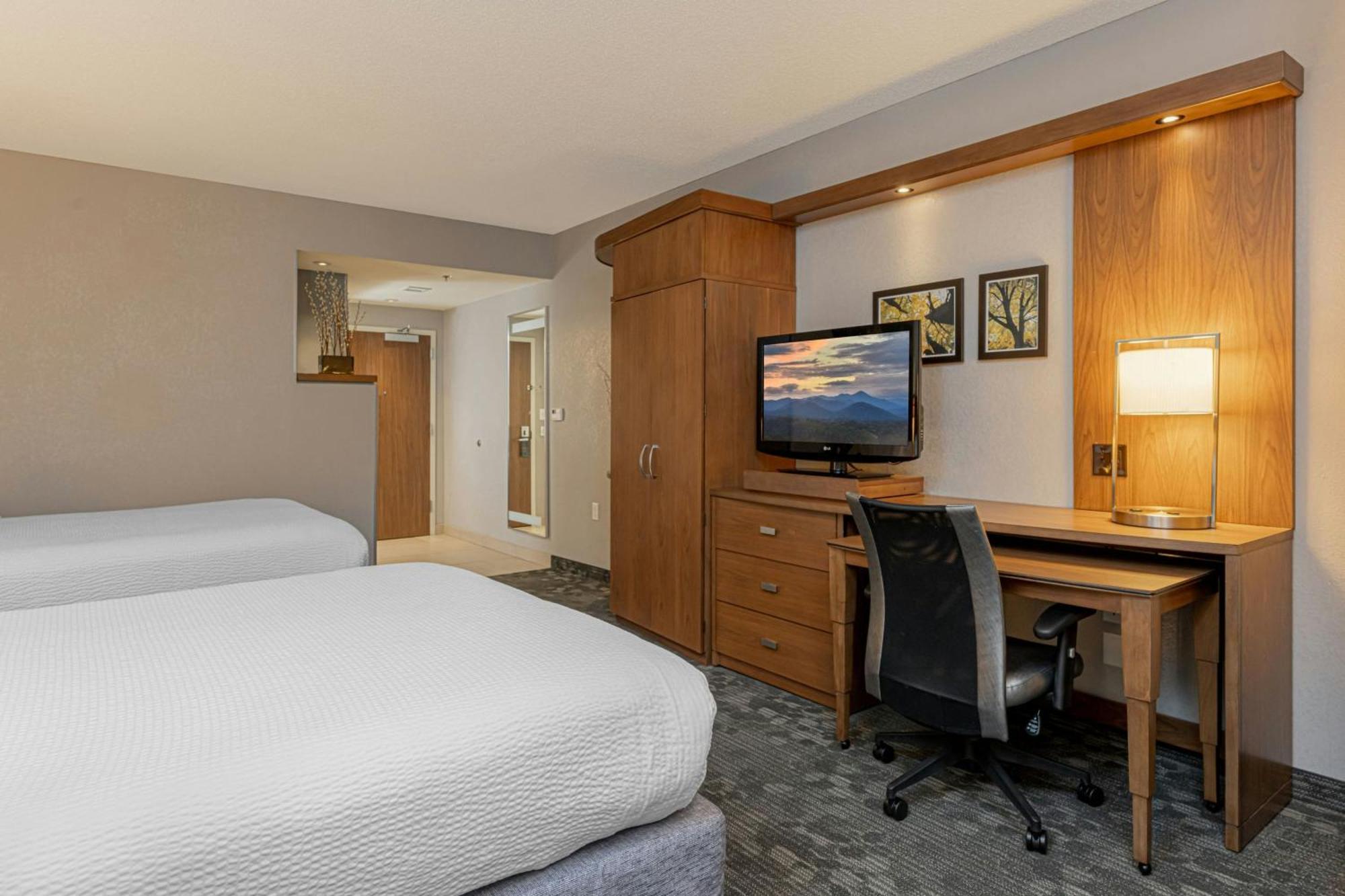 Courtyard By Marriott Asheville Airport Fletcher Extérieur photo