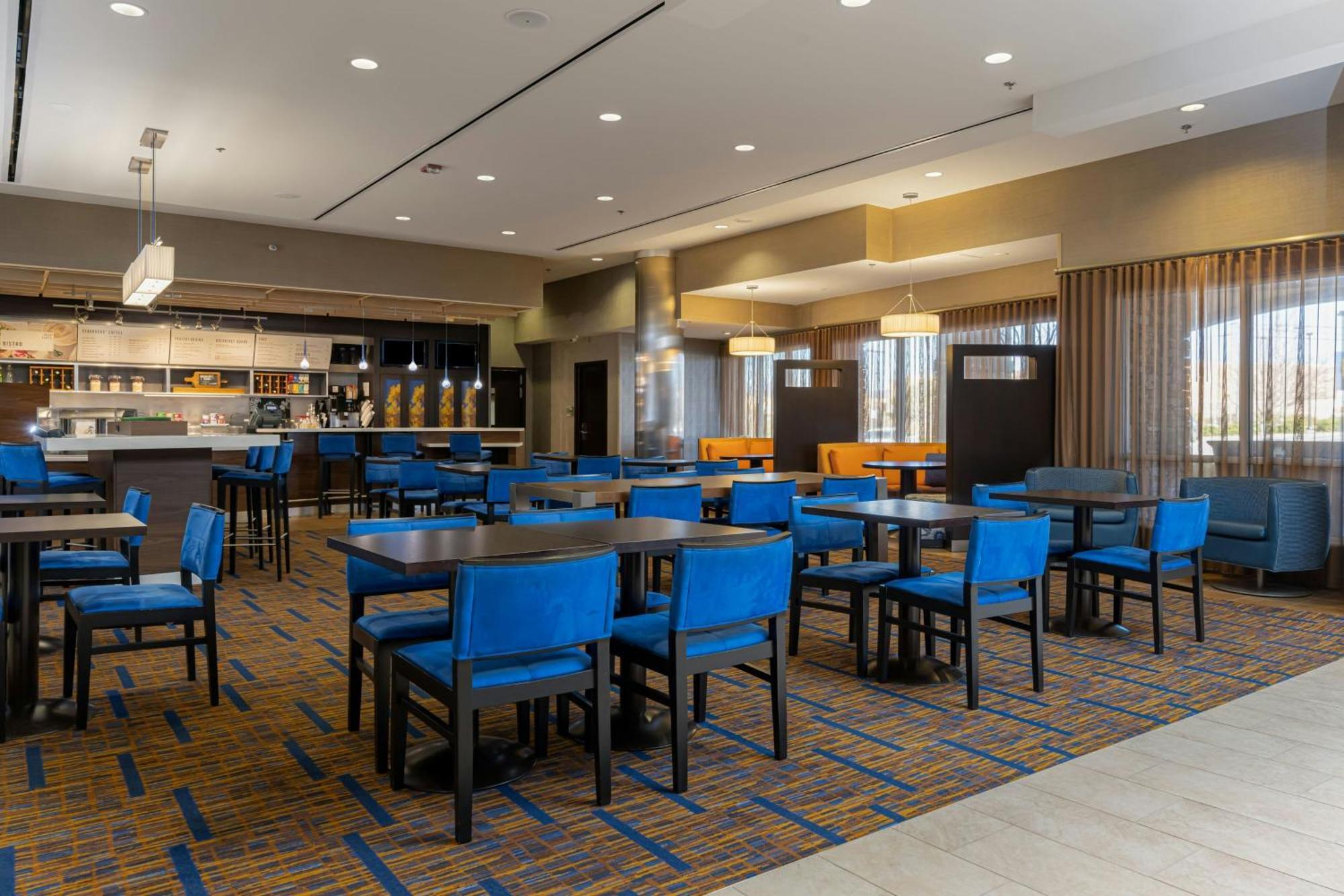 Courtyard By Marriott Asheville Airport Fletcher Extérieur photo